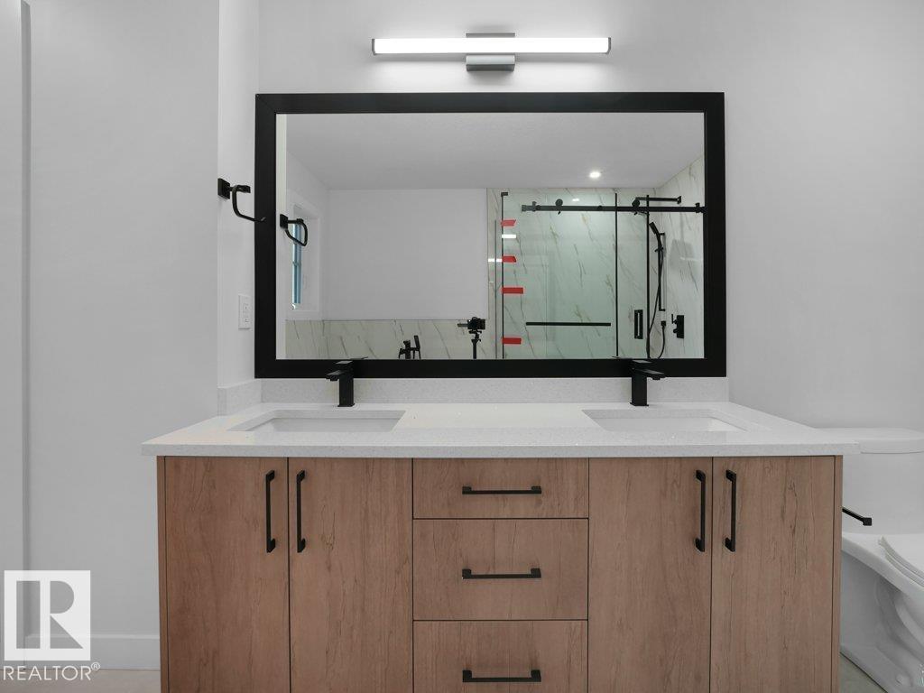 806 ELDERBERRY CO NW, Edmonton