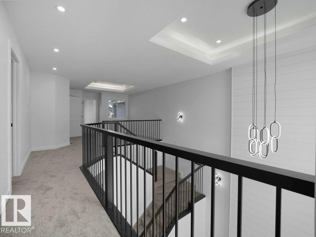 806 ELDERBERRY CO NW, Edmonton