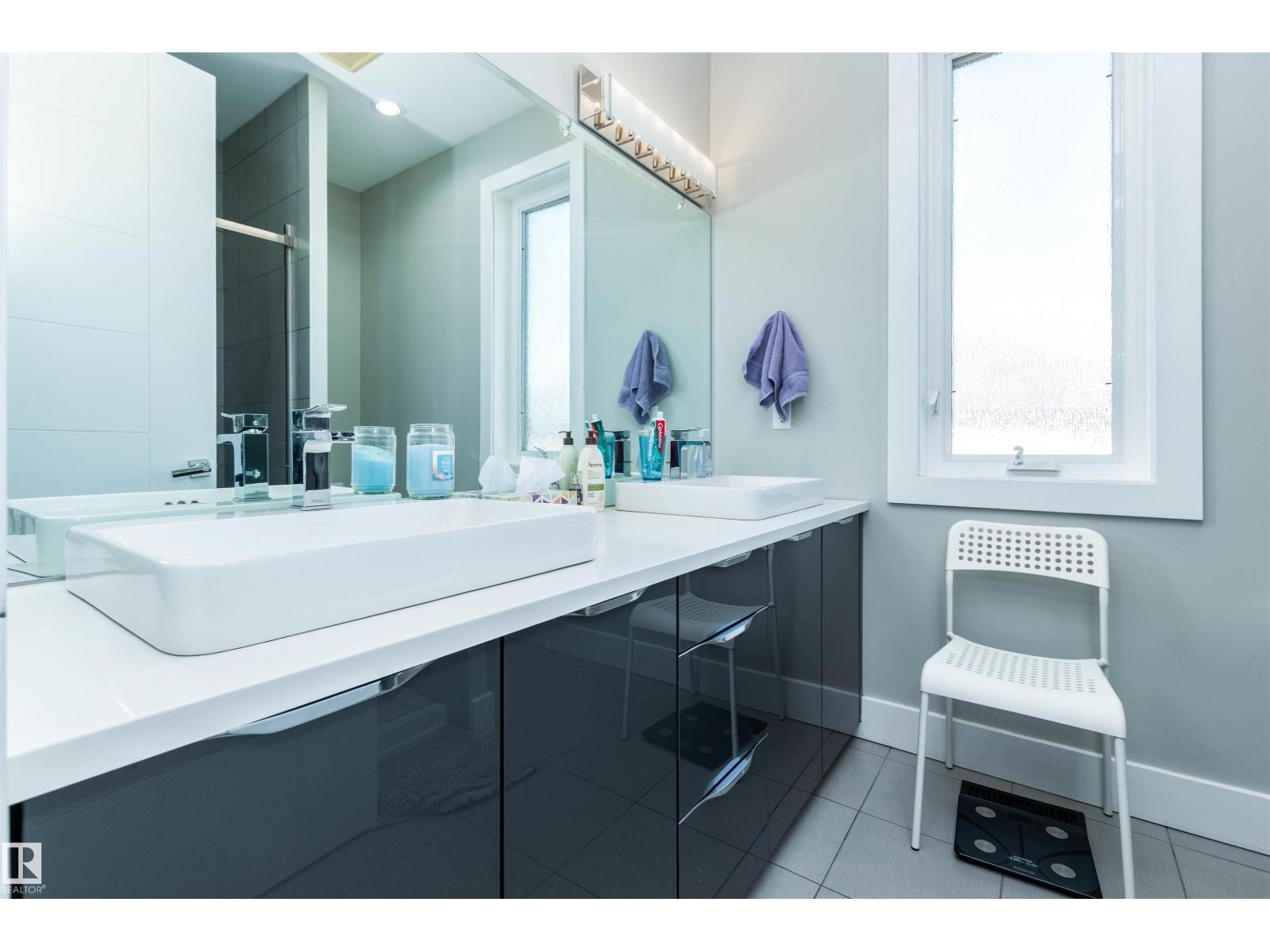 3706 64 ST, Beaumont