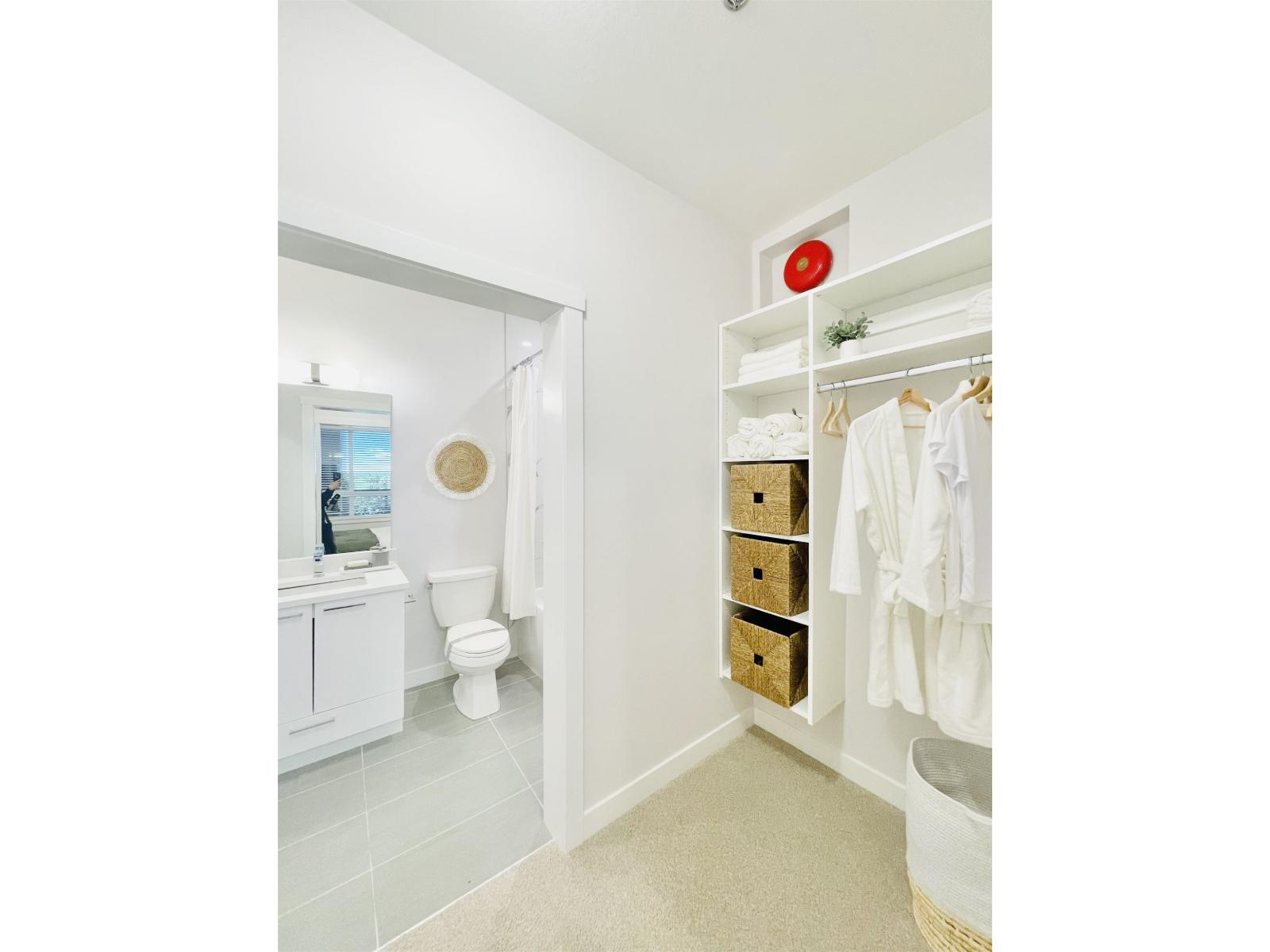 515 7375 HORNE STREET — photo 15