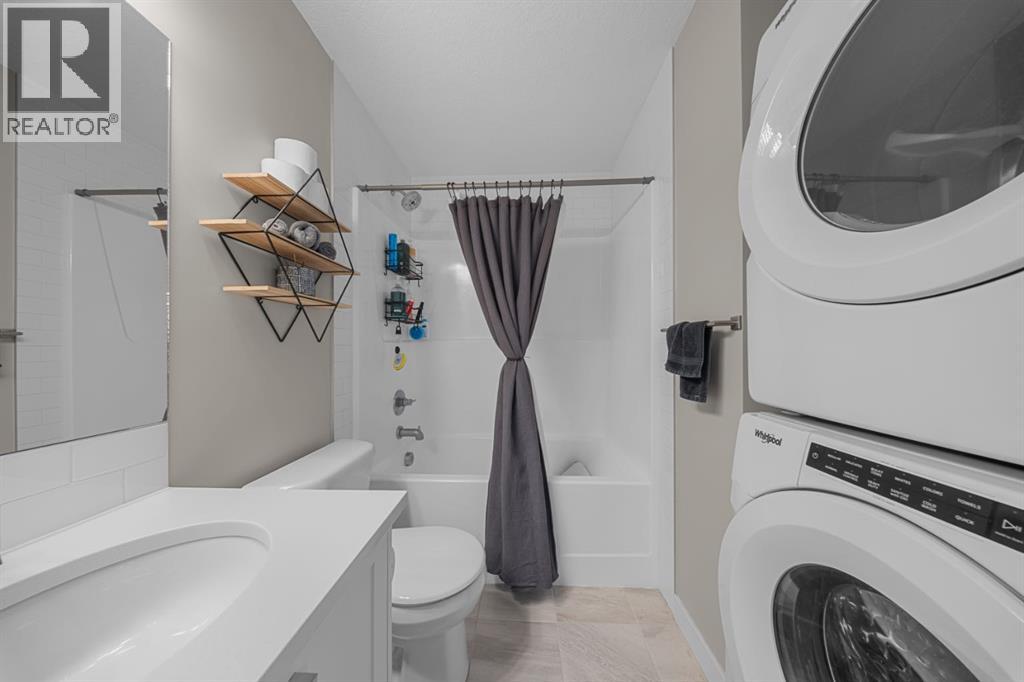 Single Family House for Sale in  Sage Bluff Circle NW Sage Hill Calgary 