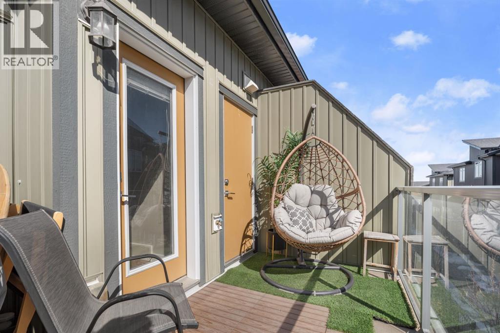 Single Family House for Sale in  Sage Bluff Circle NW Sage Hill Calgary 