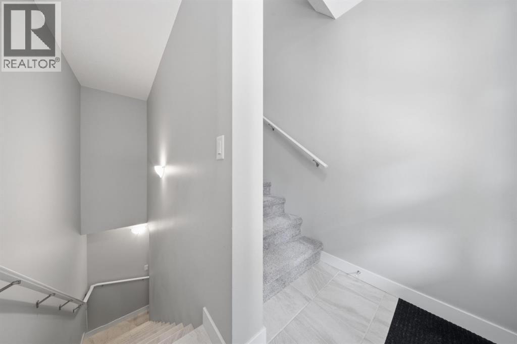 Single Family House for Sale in  Sage Bluff Circle NW Sage Hill Calgary 