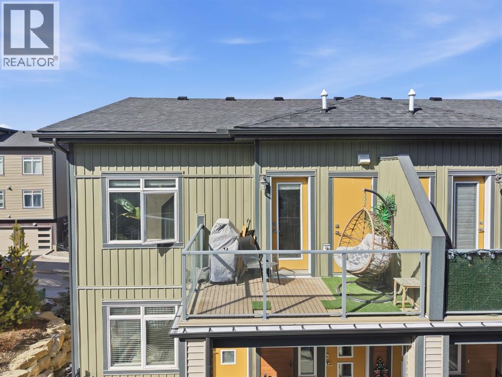 Single Family House for Sale in  Sage Bluff Circle NW Sage Hill Calgary 