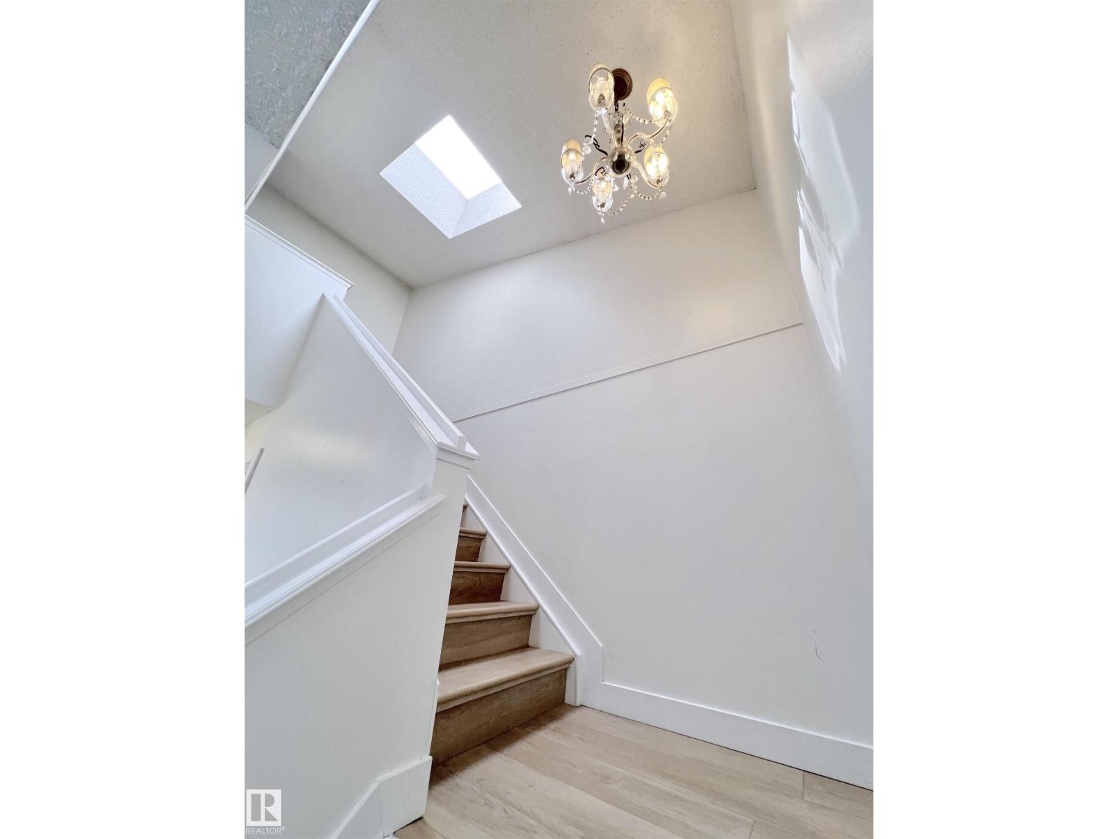 #12 3221 119 ST NW, Edmonton