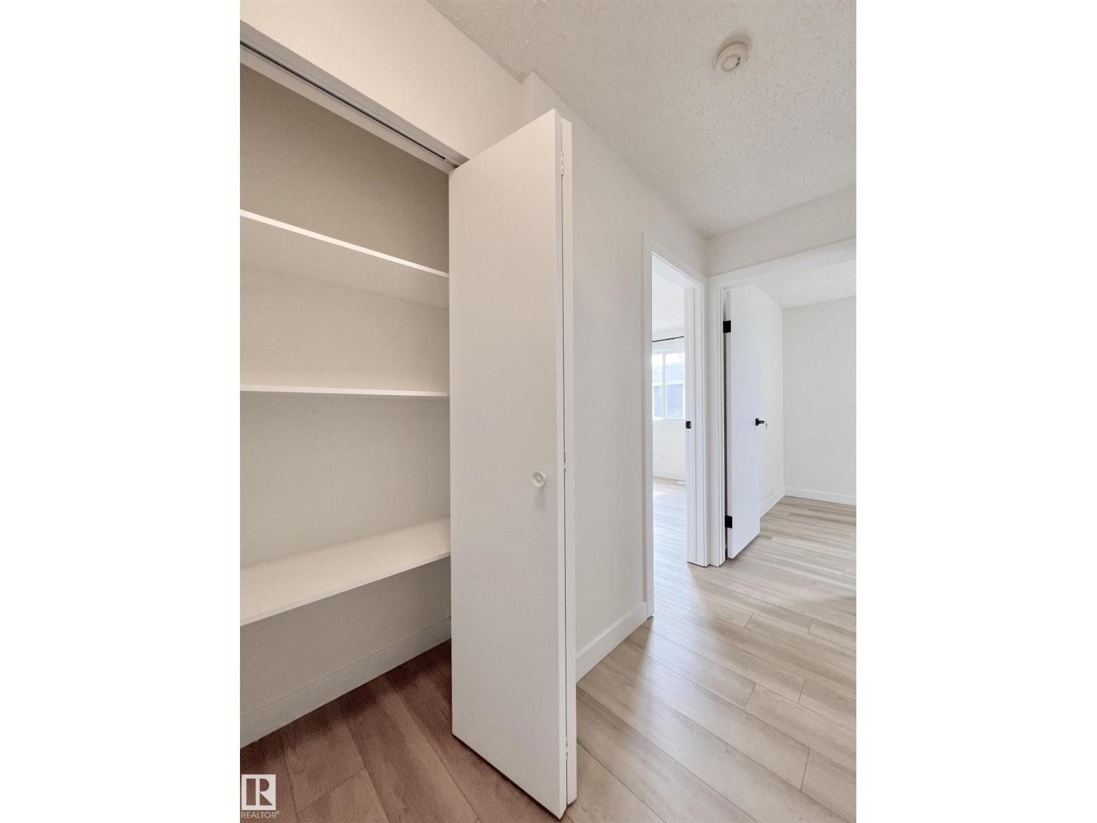 #12 3221 119 ST NW, Edmonton