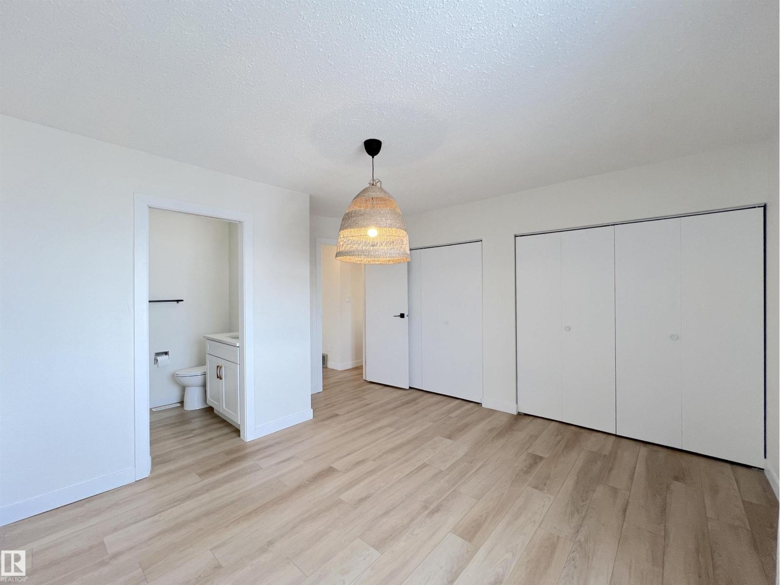 #12 3221 119 ST NW, Edmonton