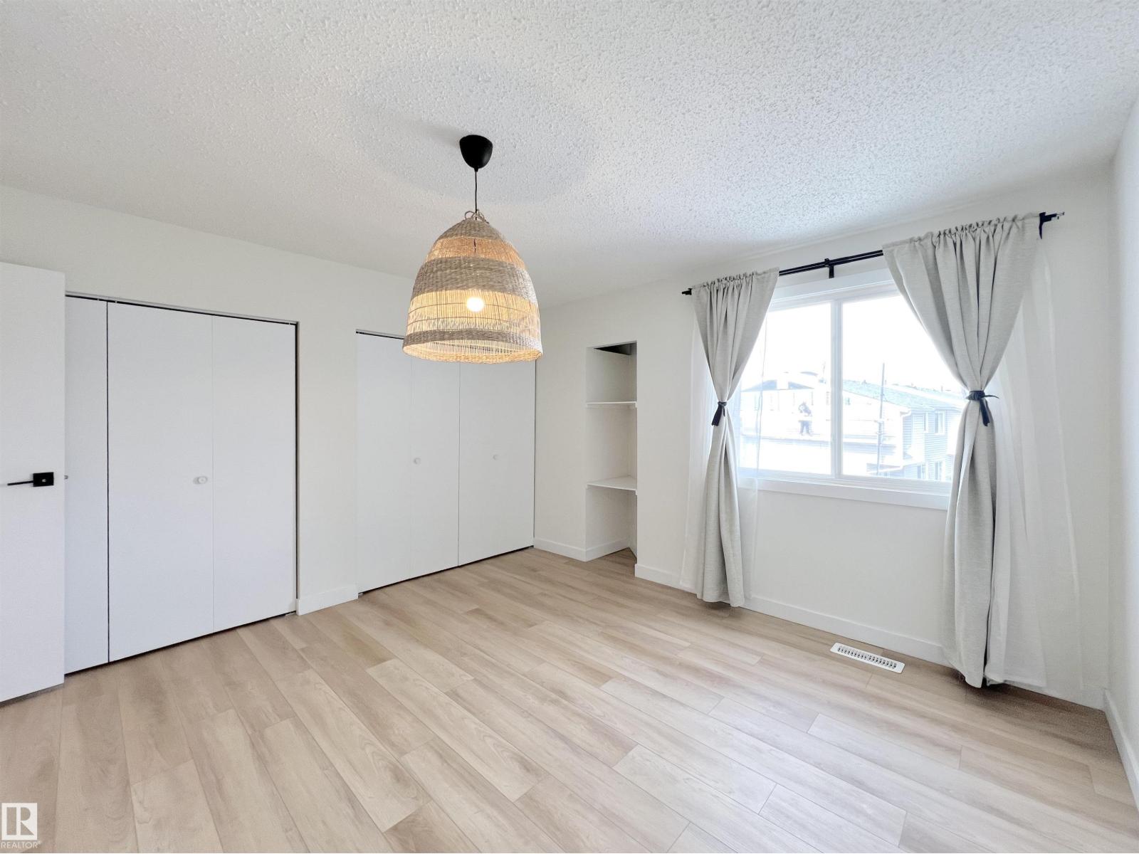 #12 3221 119 ST NW, Edmonton