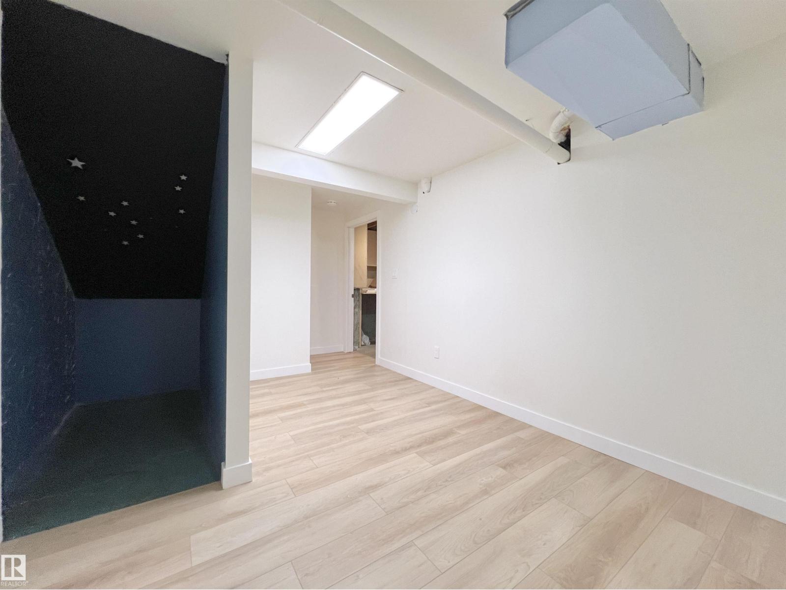 #12 3221 119 ST NW, Edmonton