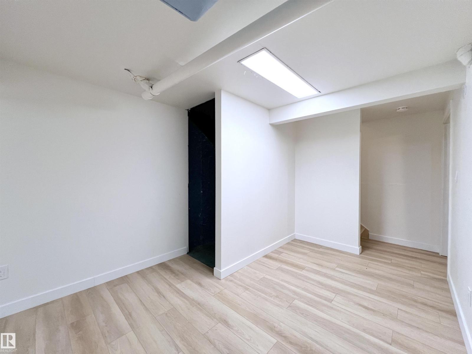 #12 3221 119 ST NW, Edmonton