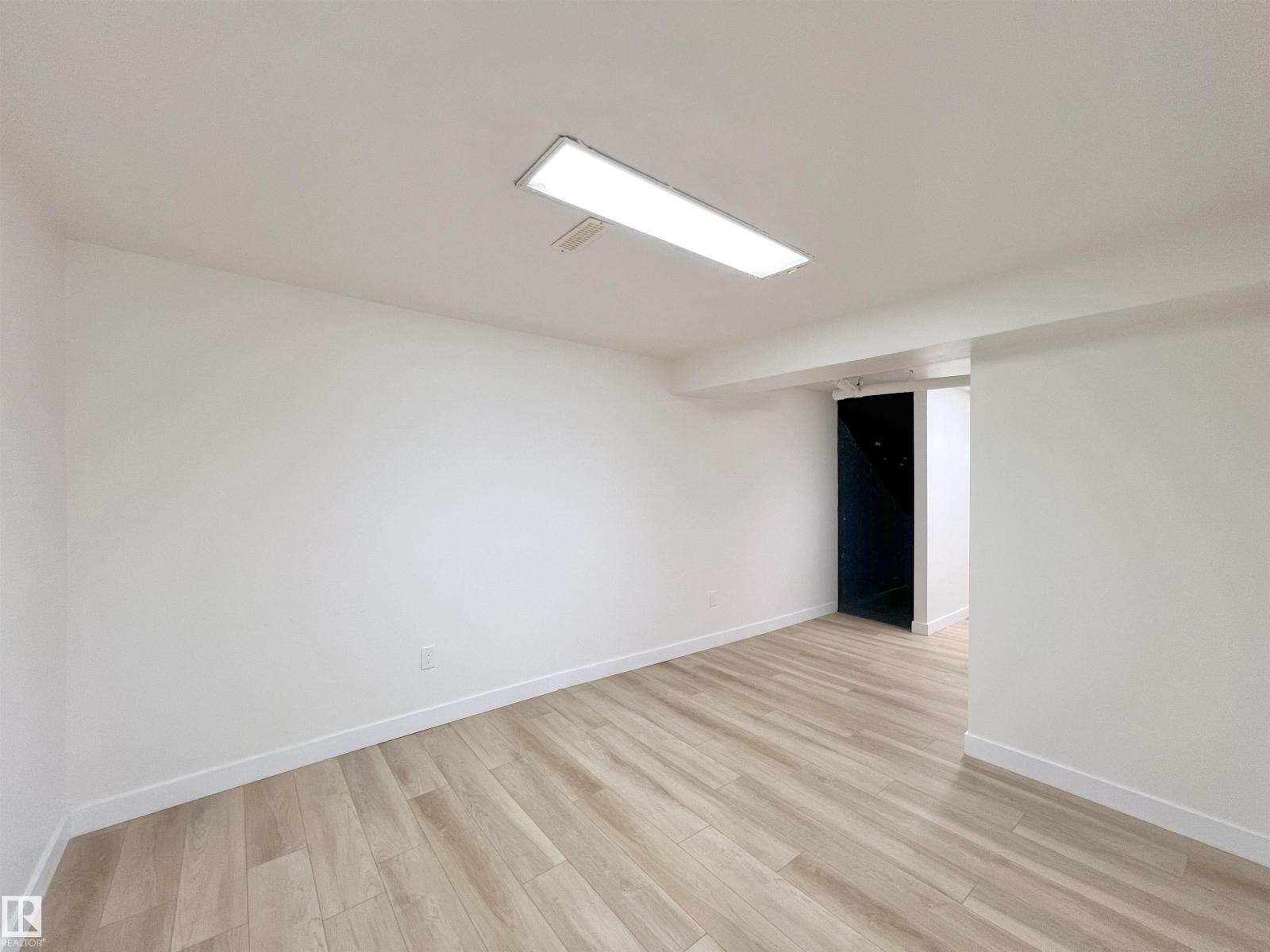 #12 3221 119 ST NW, Edmonton