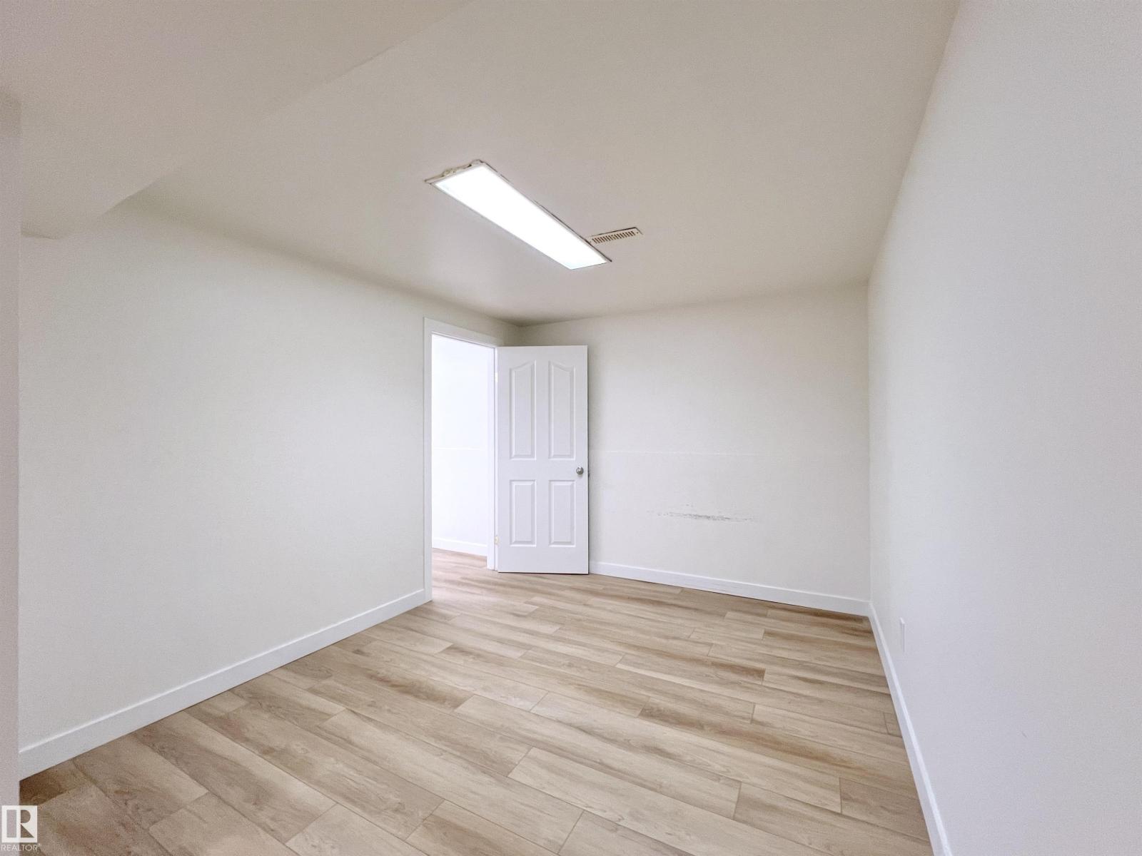 #12 3221 119 ST NW, Edmonton