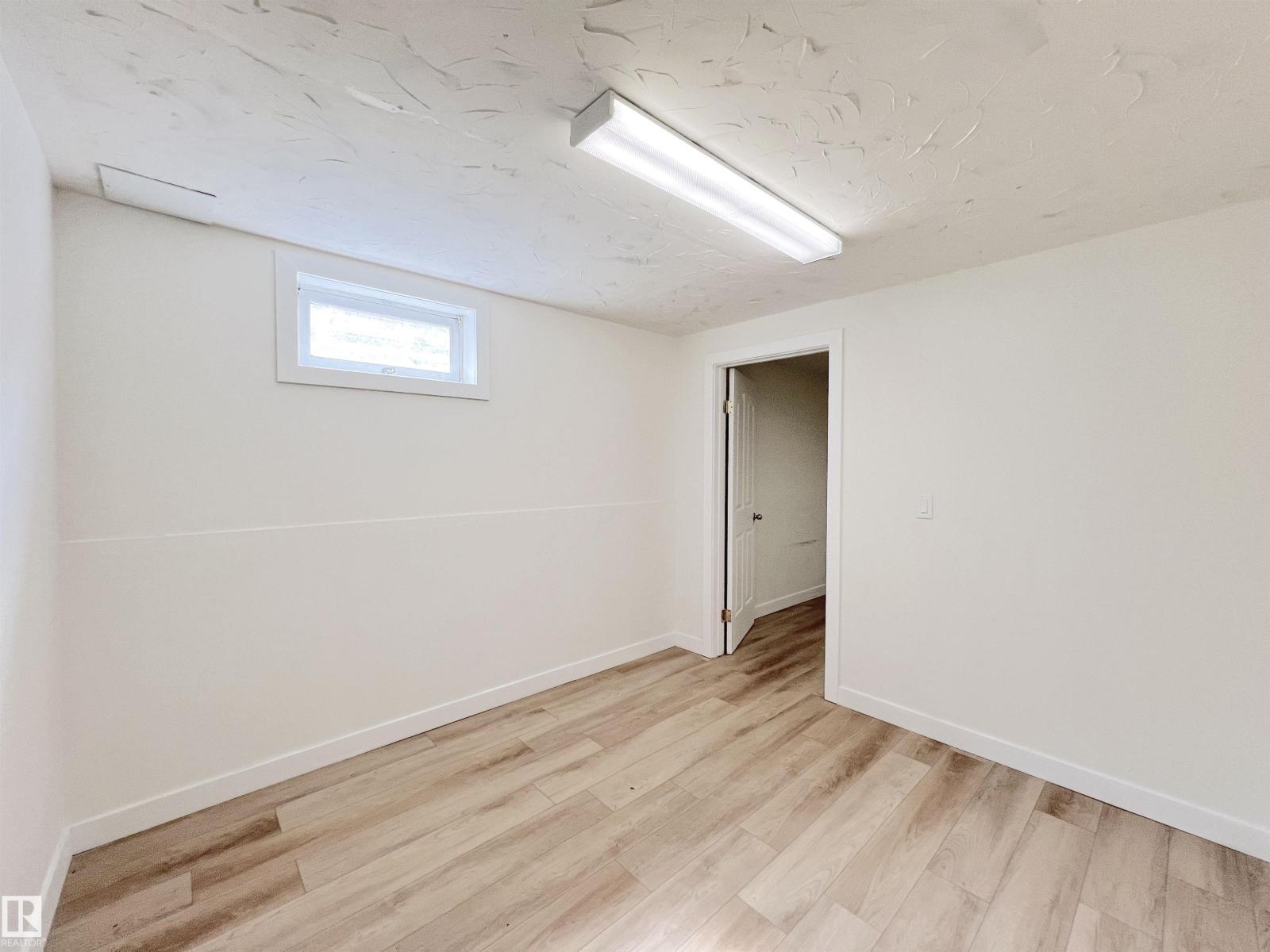 #12 3221 119 ST NW, Edmonton