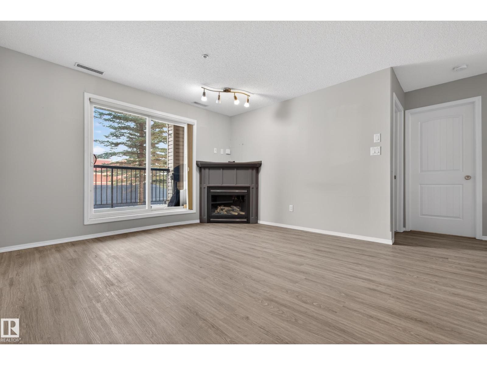 #131 2098 Blackmud Creek DR SW SW - 2