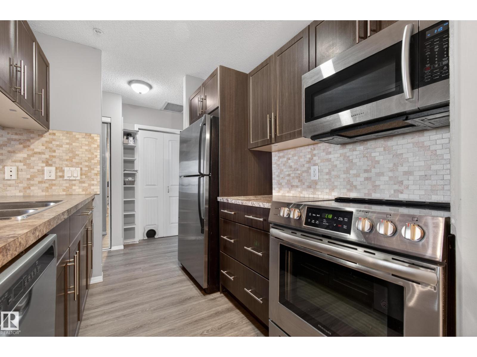 #131 2098 Blackmud Creek DR SW SW, Edmonton