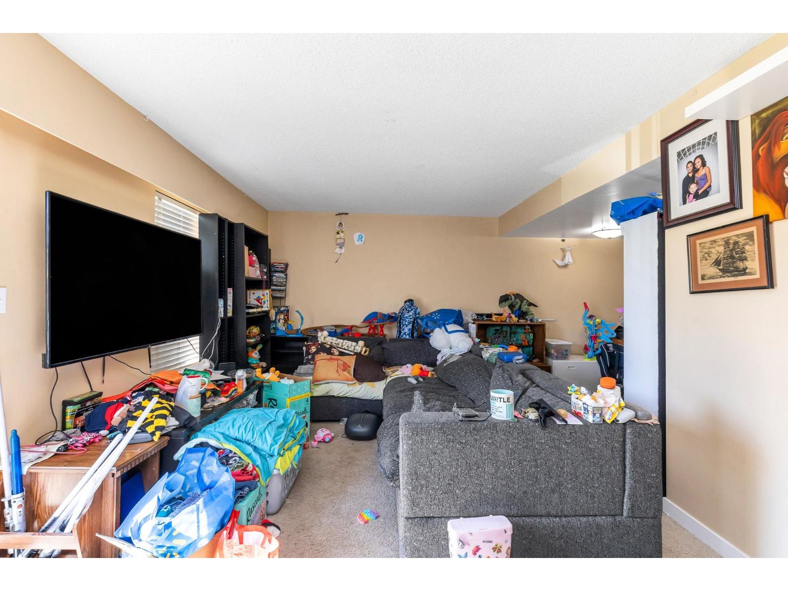 3 Bed, 1 Bath Apartment for Sale in Chilliwack – 107 45185 WOLFE ROAD, Chilliwack Proper West – MLS# R3111026 - Image 9