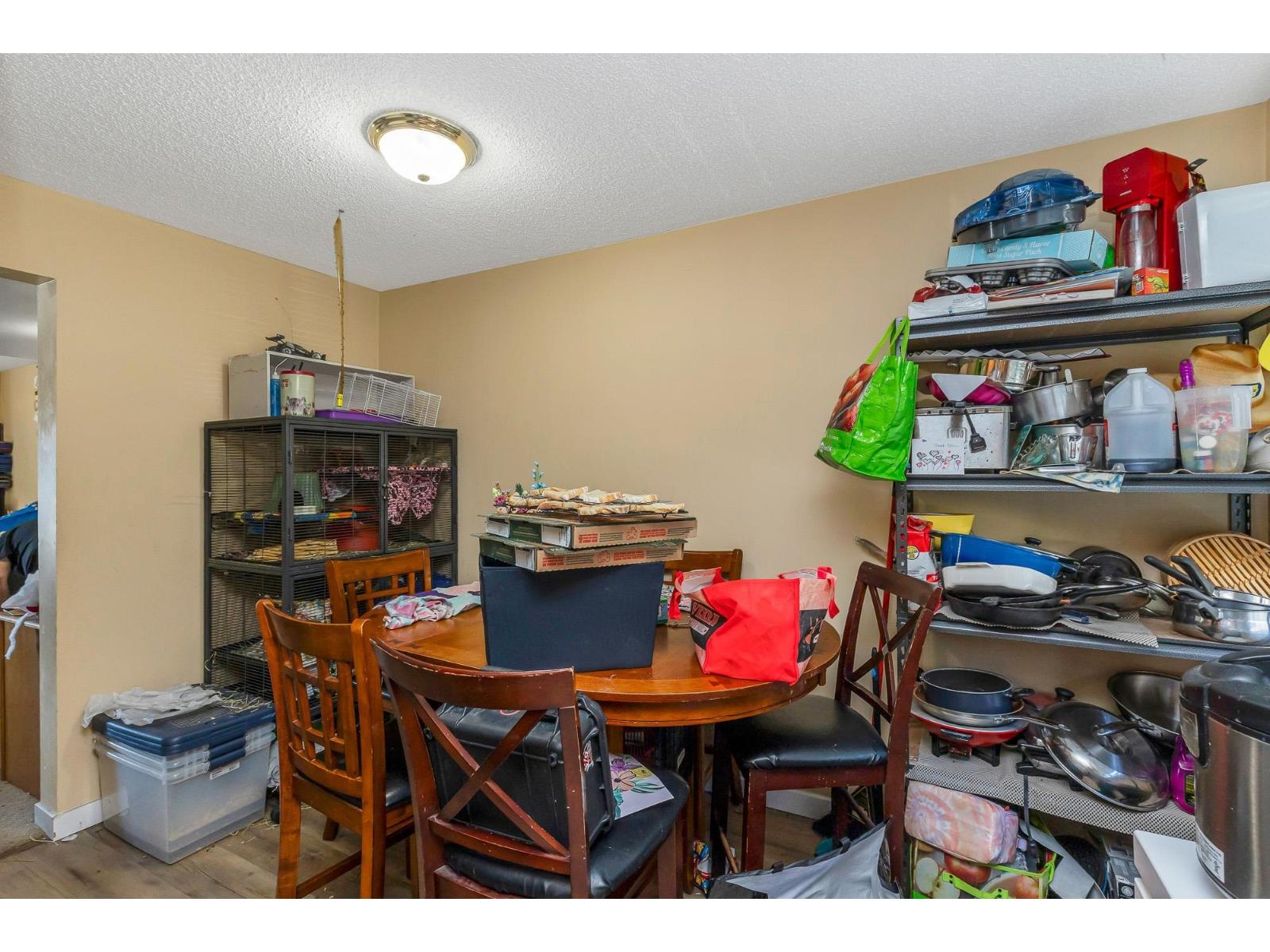 3 Bed, 1 Bath Apartment for Sale in Chilliwack – 107 45185 WOLFE ROAD, Chilliwack Proper West – MLS# R3111026 - Image 6