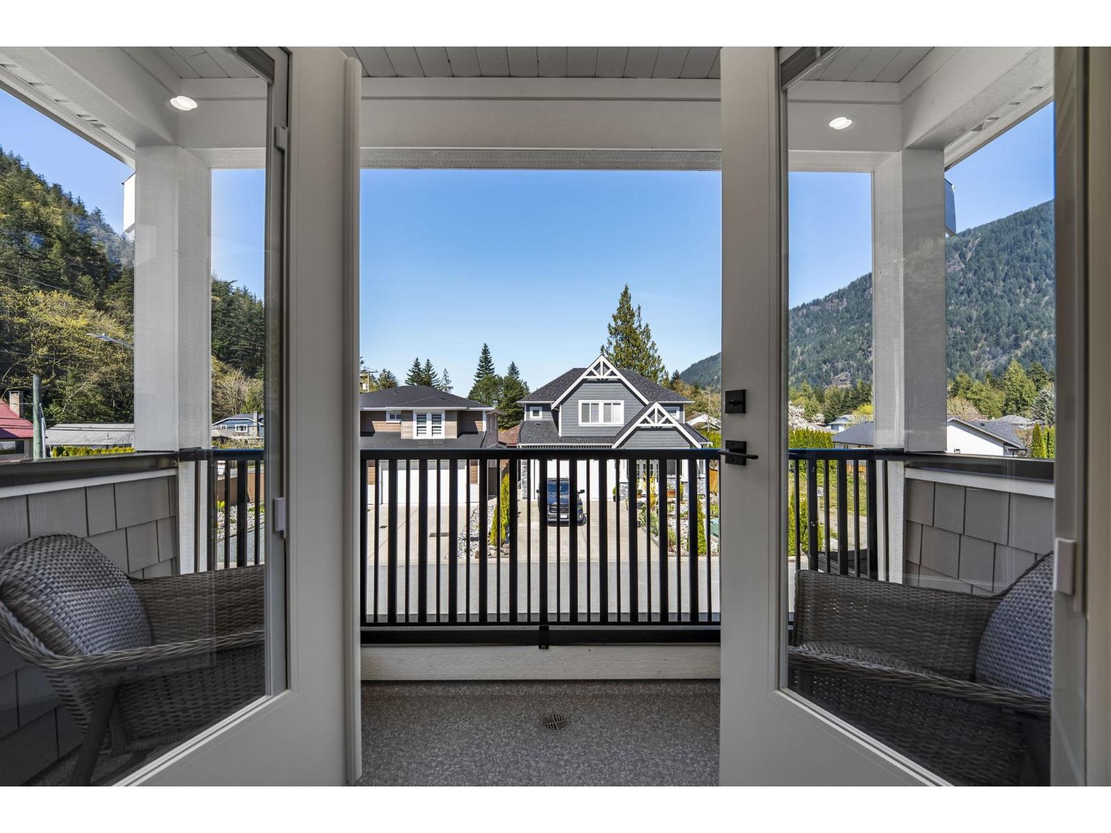 862 WILLOW PLACE, Harrison Hot Springs, Harrison Hot Springs