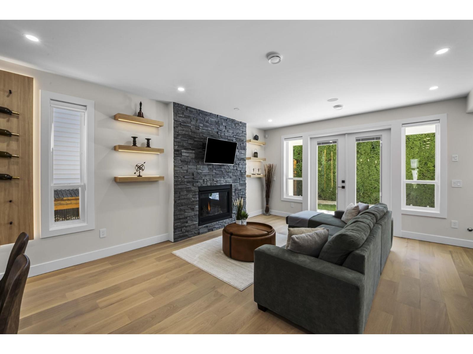 862 WILLOW PLACE, Harrison Hot Springs, Harrison Hot Springs