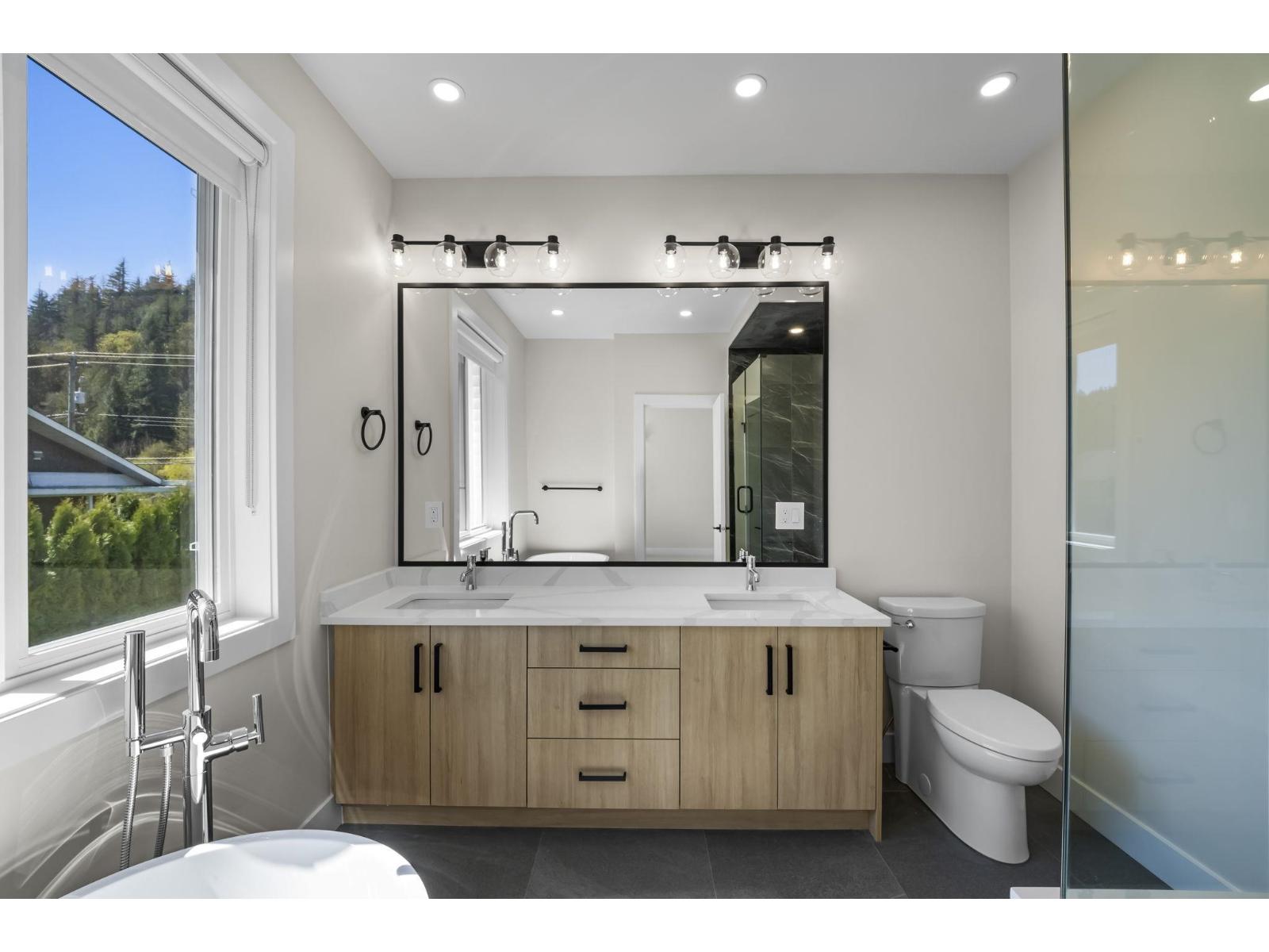 862 WILLOW PLACE, Harrison Hot Springs, Harrison Hot Springs