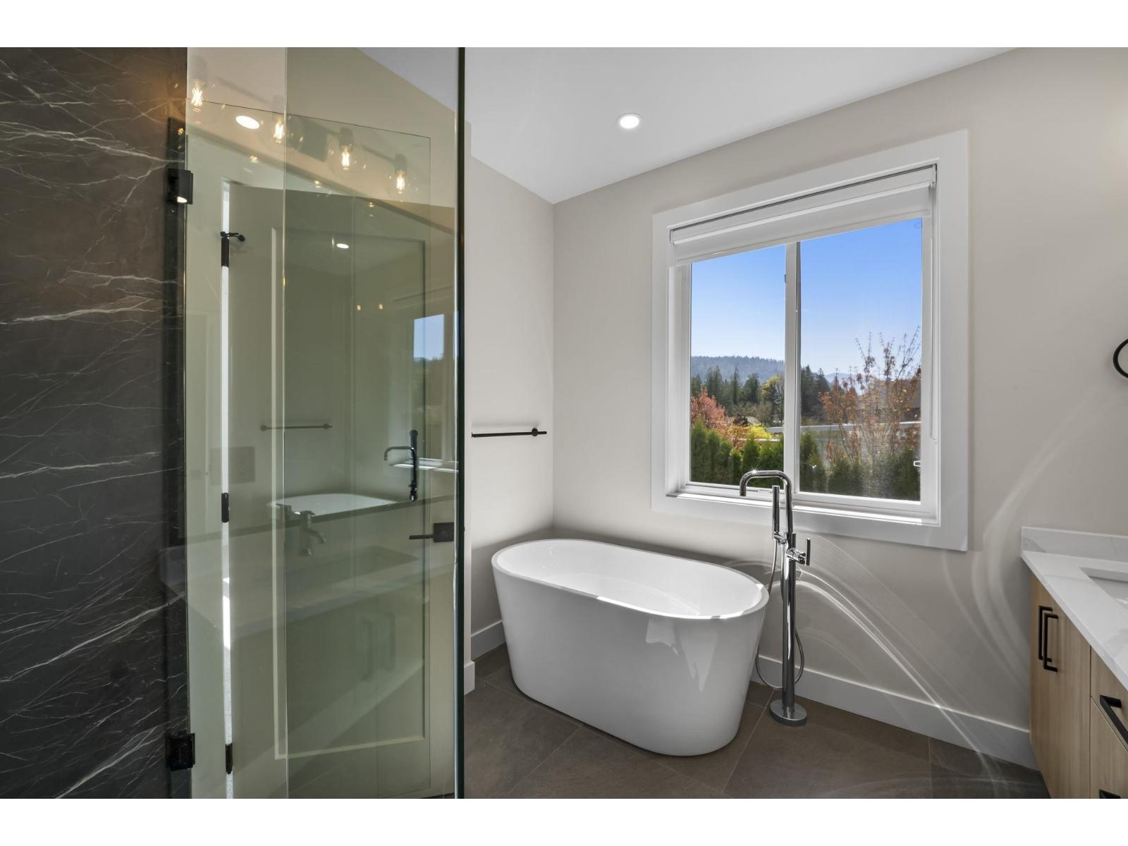 862 WILLOW PLACE, Harrison Hot Springs, Harrison Hot Springs