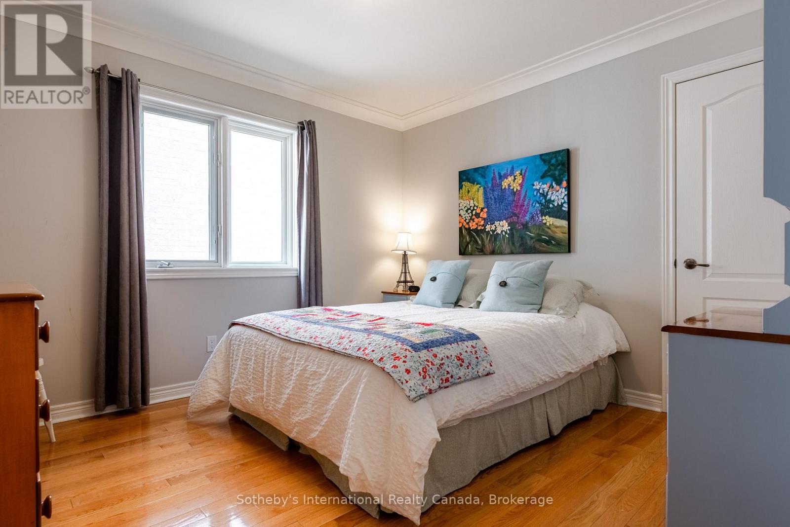 Second bedroom