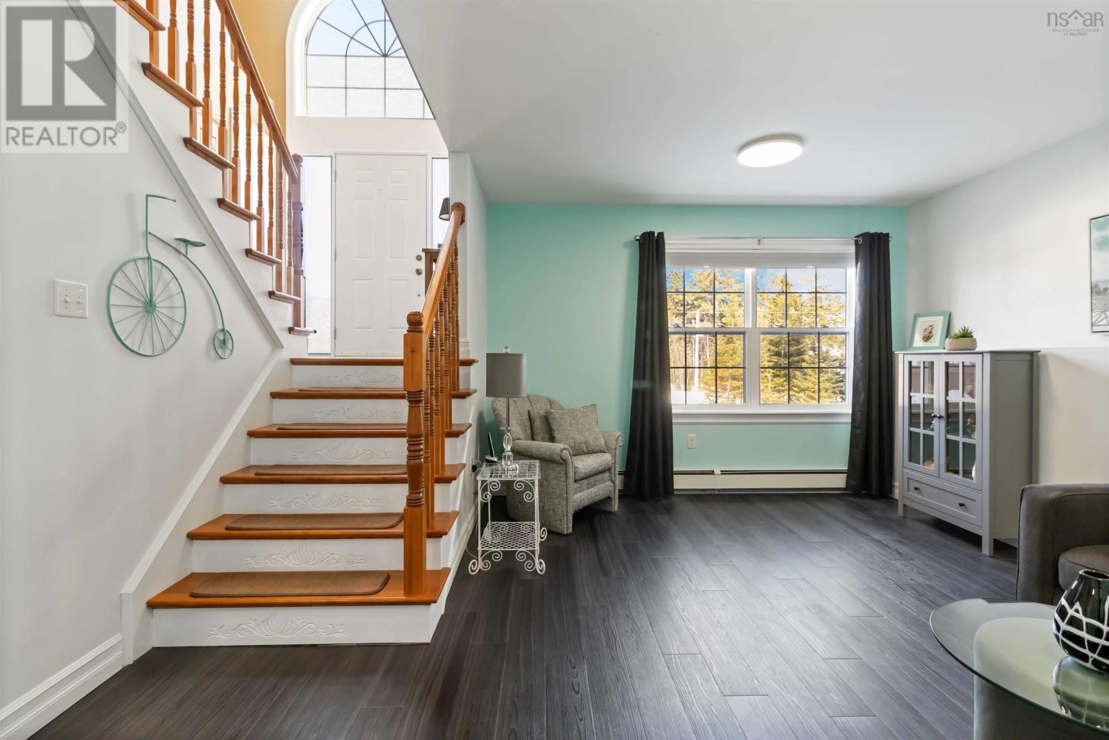 Property 32 of 47 of 426 Heatherglen Drive