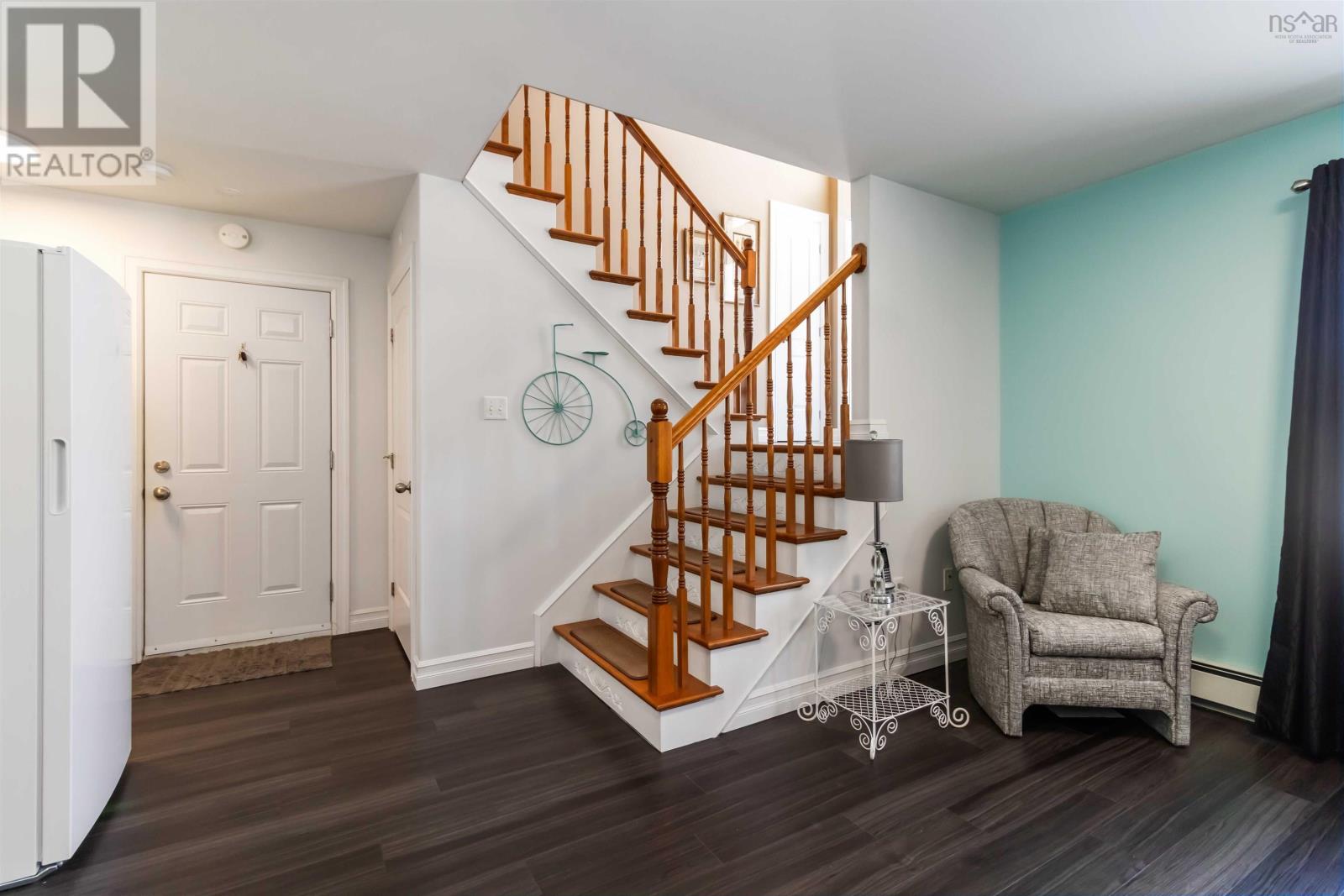 Property 31 of 47 of 426 Heatherglen Drive