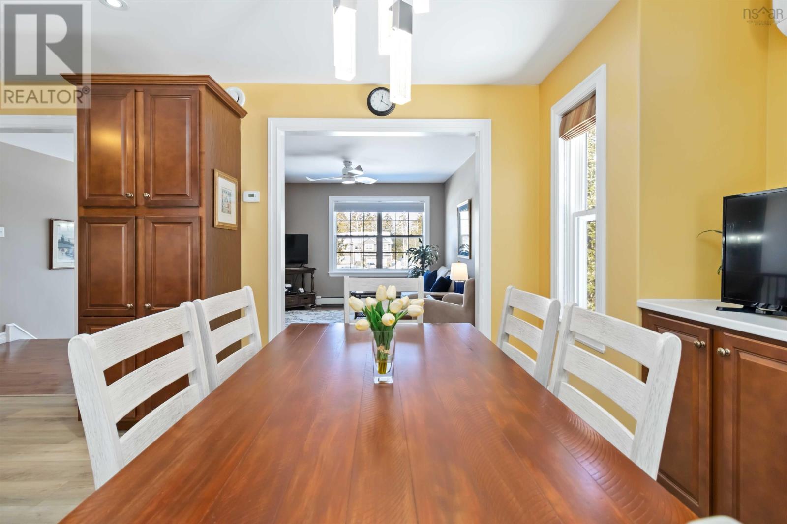 Property 9 of 47 of 426 Heatherglen Drive