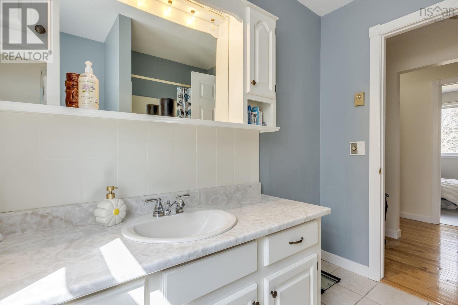 Property 23 of 44 of 1477 Palmer Drive