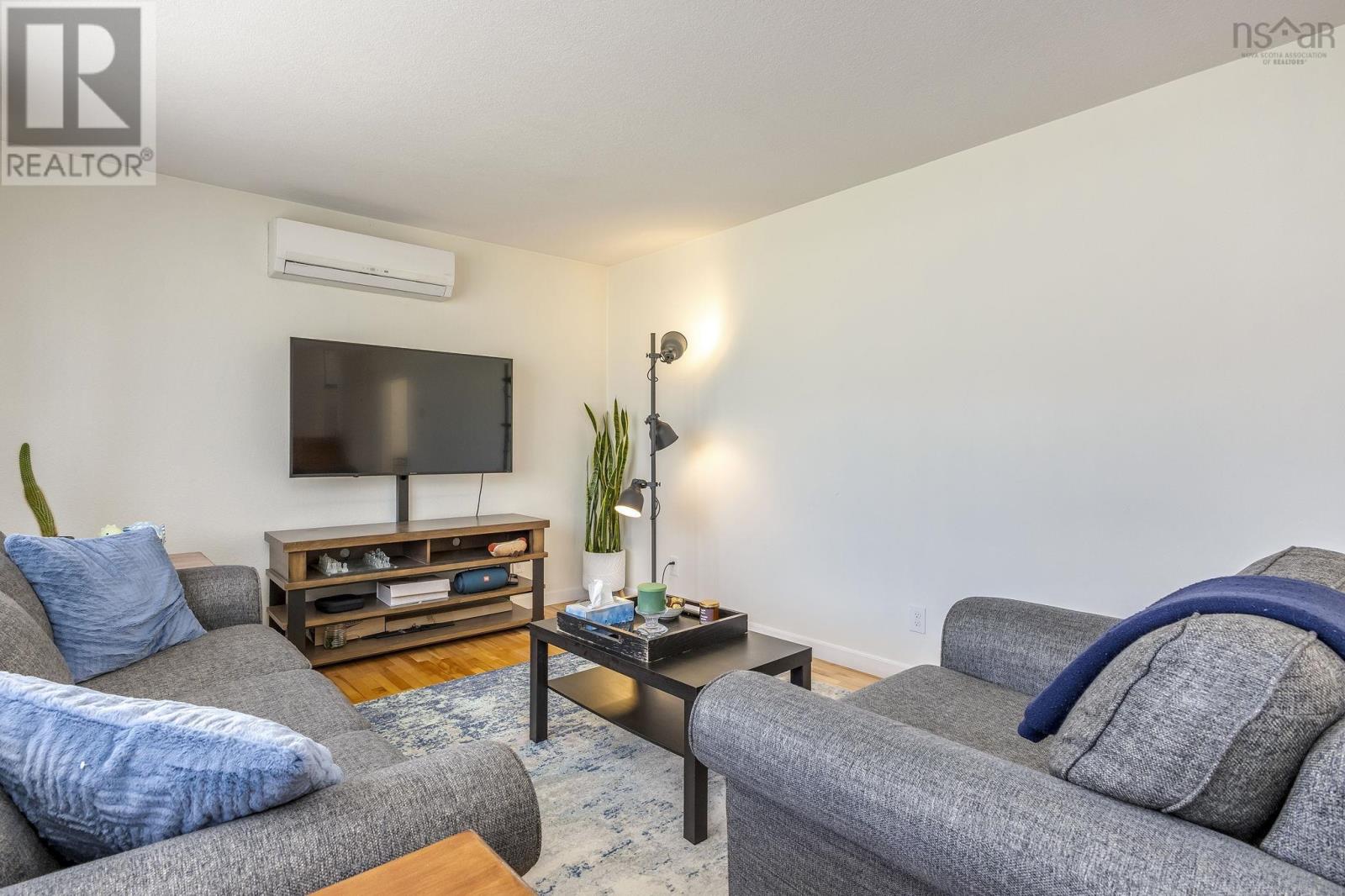 Property 7 of 44 of 1477 Palmer Drive