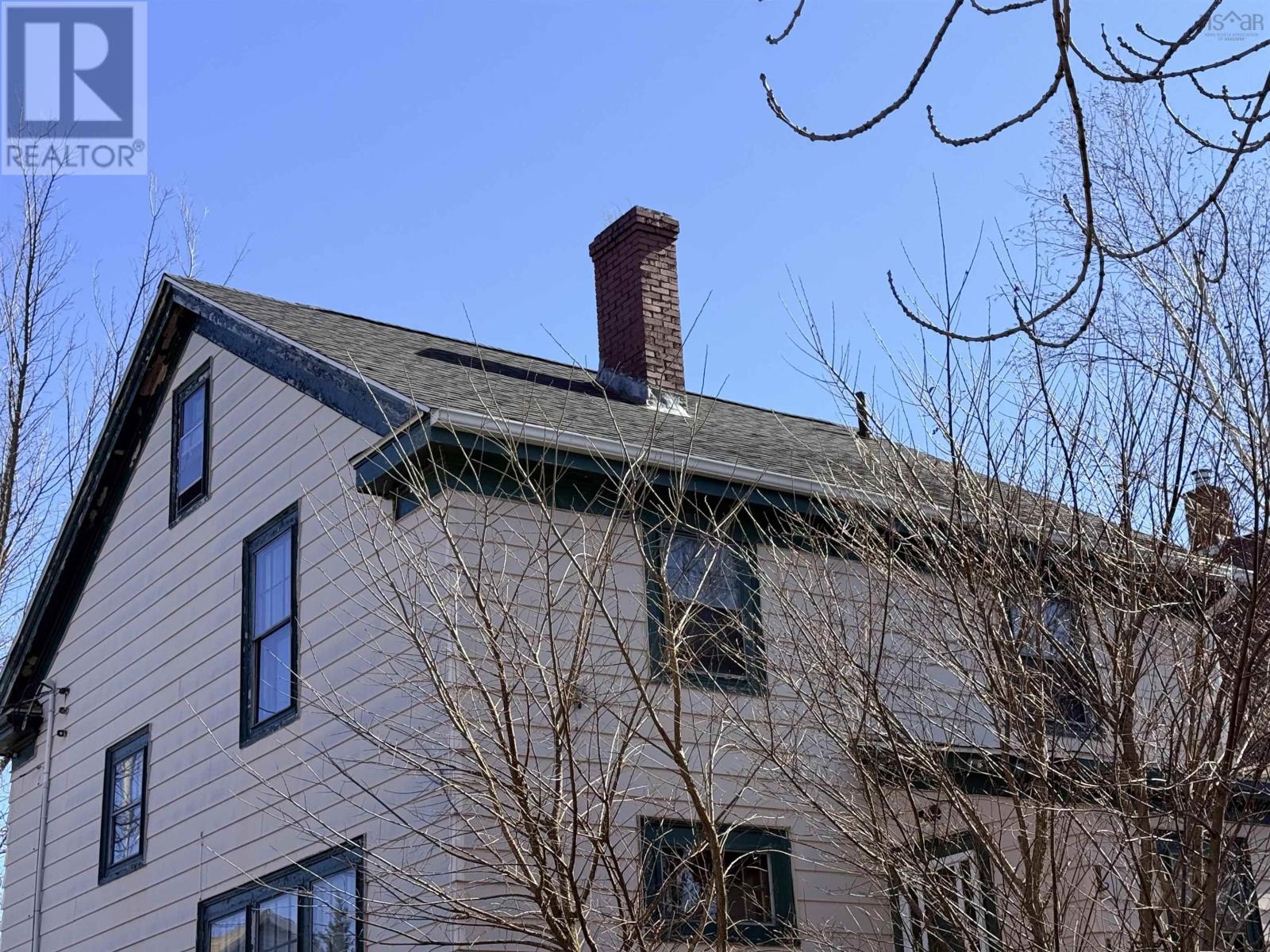 Property 2 of 38 of 134 Argyle Street