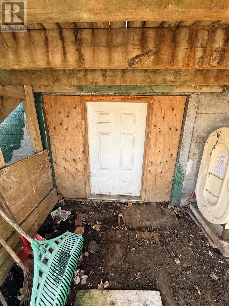 Property 3 of 38 of 134 Argyle Street