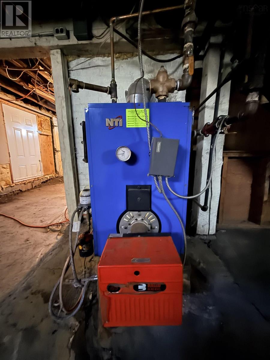 Property 32 of 38 of 134 Argyle Street