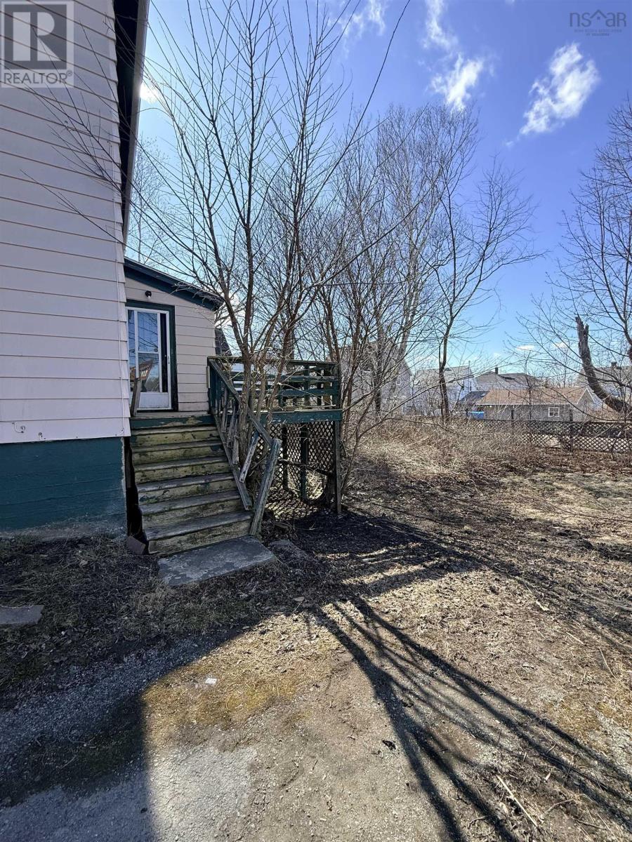 Property 7 of 38 of 134 Argyle Street