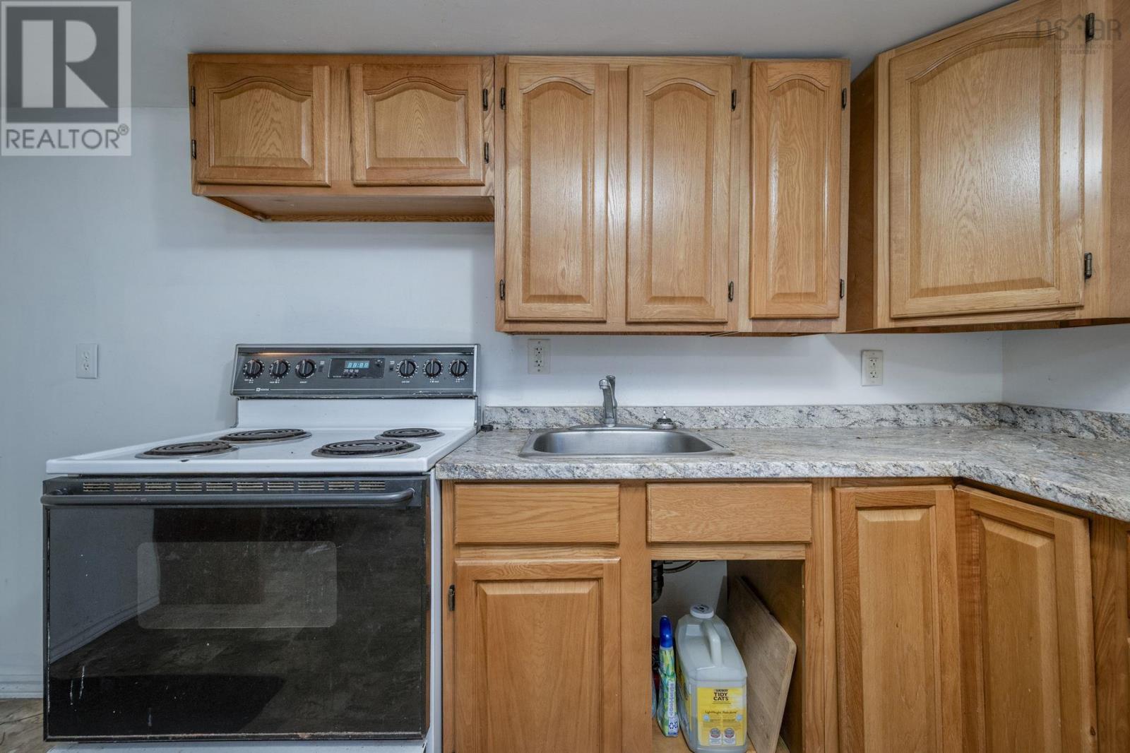 Property 38 of 48 of 1132 Prince Street