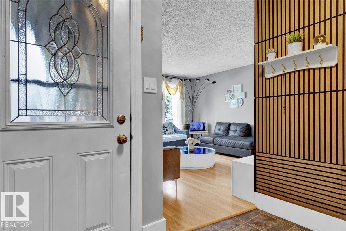 10027 173 AV NW, Edmonton