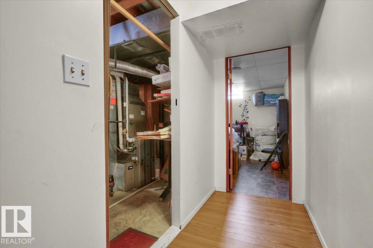 10027 173 AV NW, Edmonton