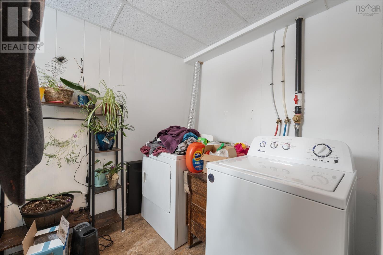 Property 32 of 36 of 84 Third Avenue