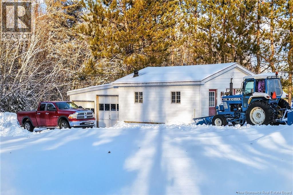 96 YOUNG RIDGE ROAD - 35