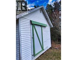 20 Back Road, Wilsons Beach, NB E5E1P5 Photo 12