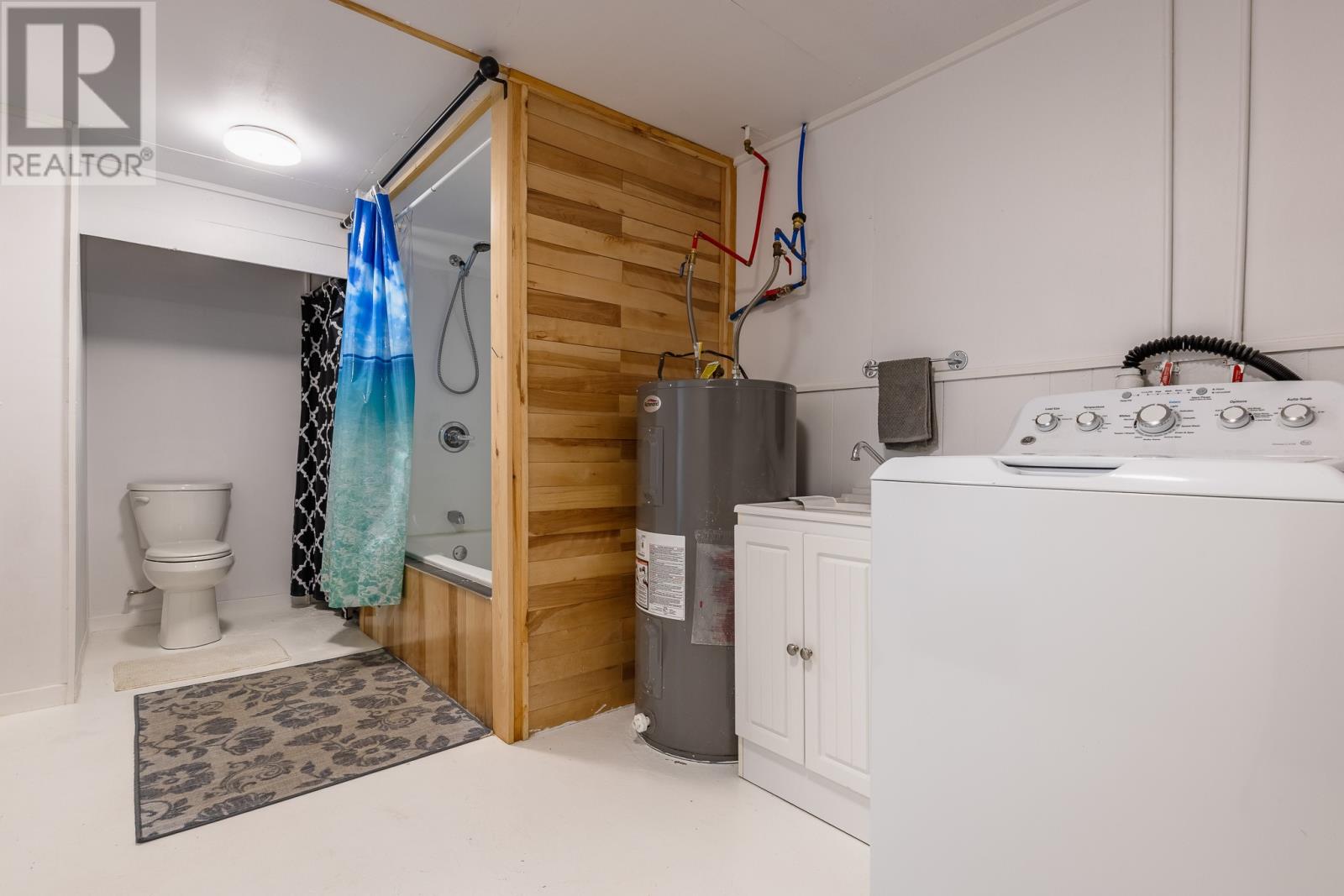 17 BISHOP AVENUE - 11