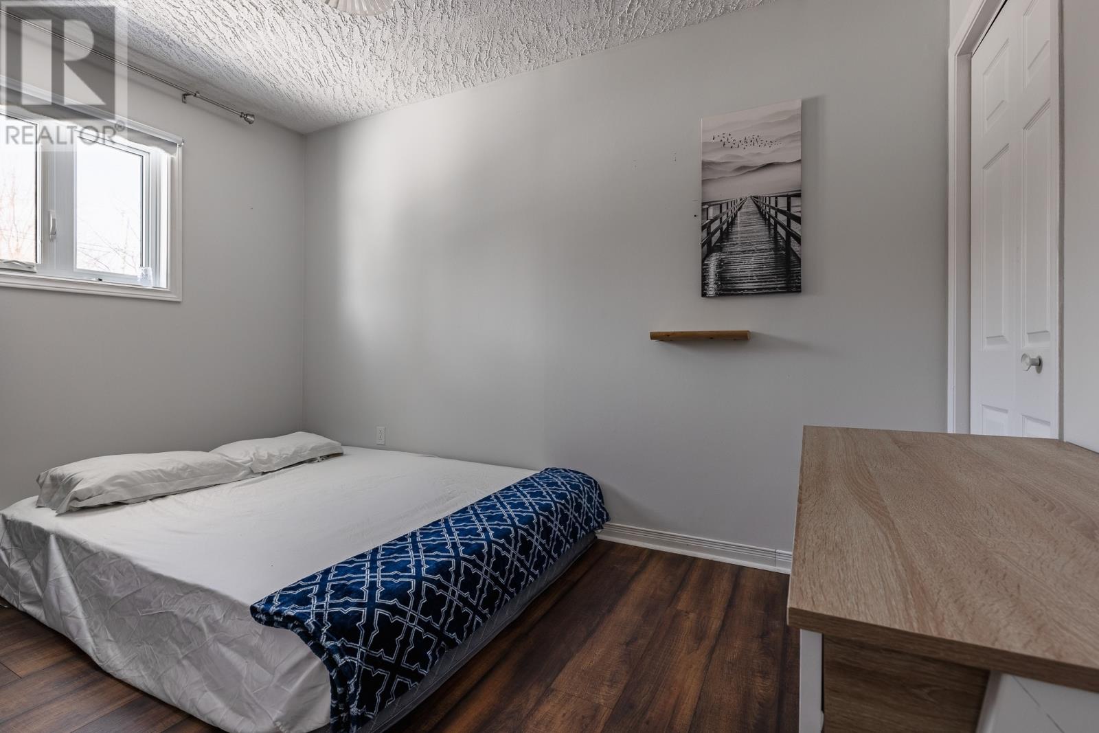 17 BISHOP AVENUE - 7