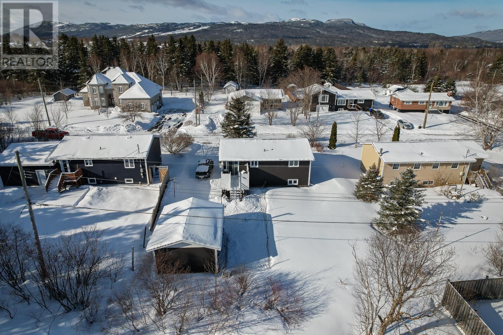 17 BISHOP AVENUE - 13