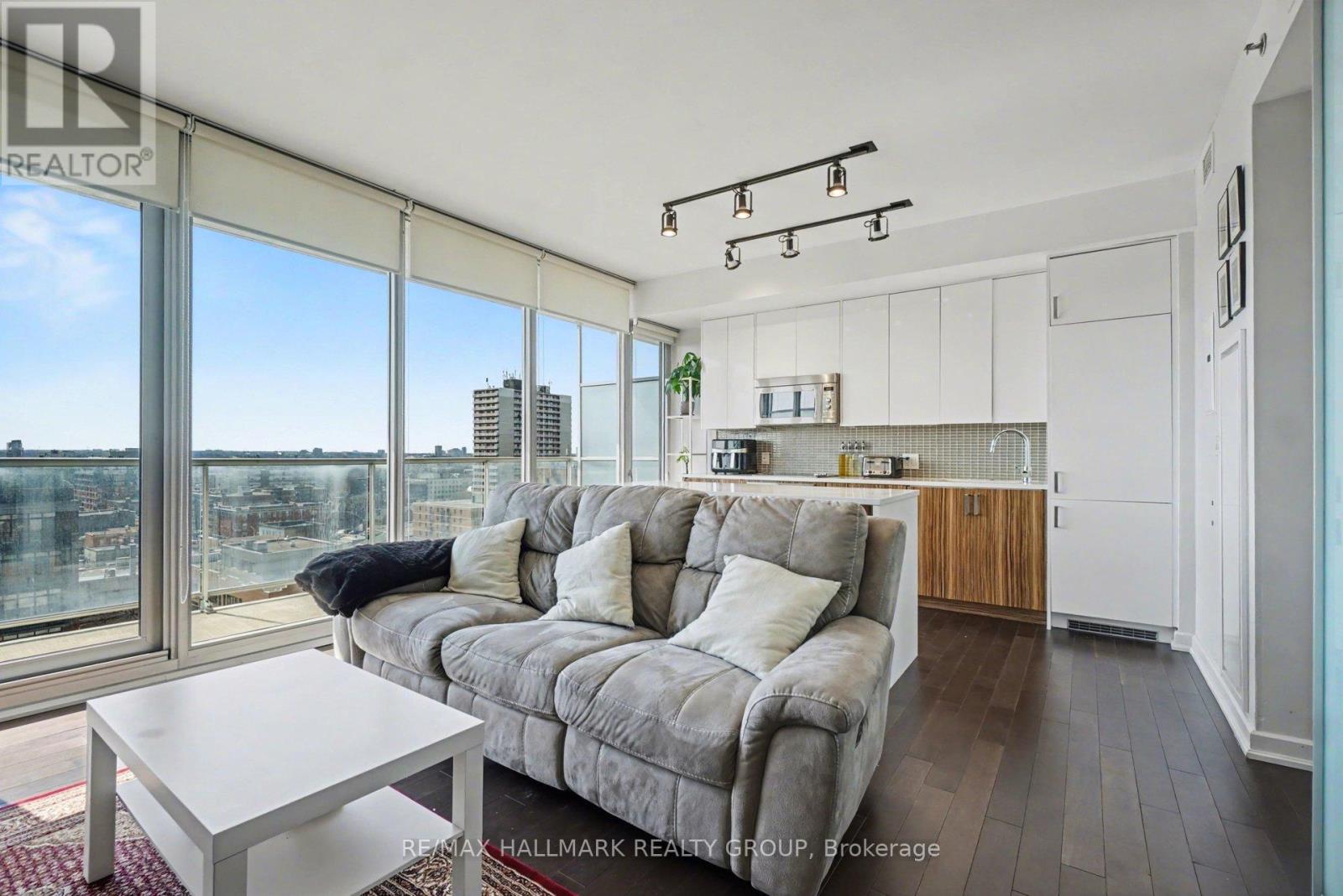#1208 300 LISGAR STREET - 10