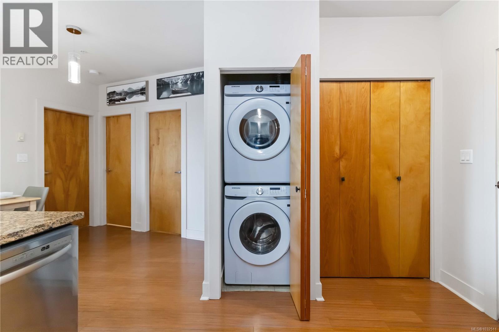 407 2745 Veterans Memorial Pkwy, Langford