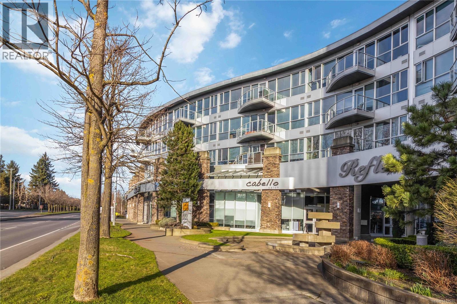 407 2745 Veterans Memorial Pkwy, Langford