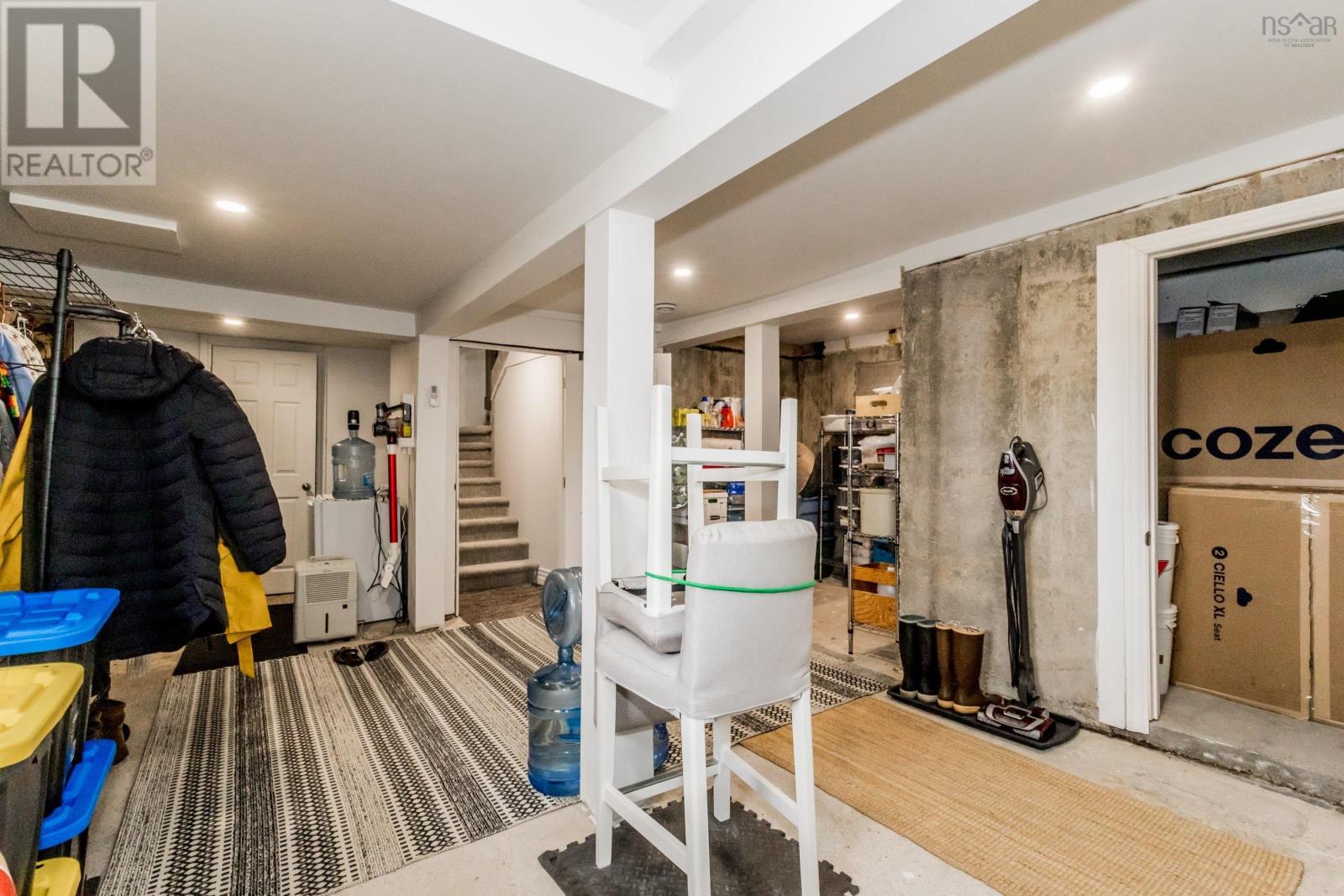 Property 36 of 50 of 701 Brooklyn Street