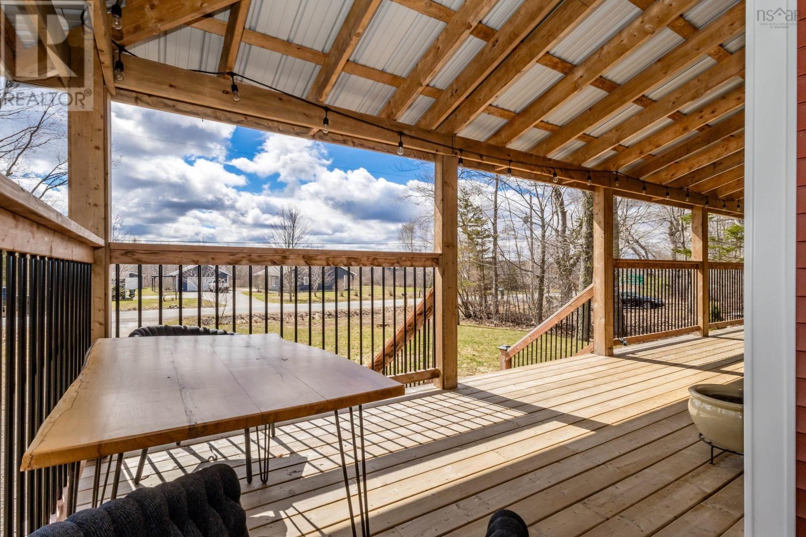 Property 40 of 50 of 701 Brooklyn Street