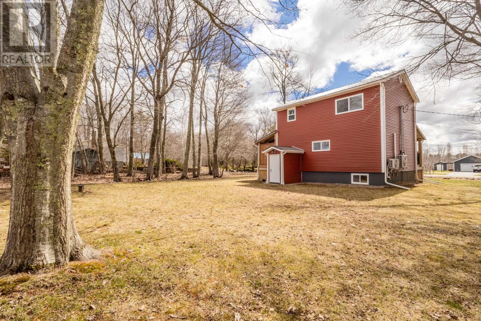 Property 44 of 50 of 701 Brooklyn Street